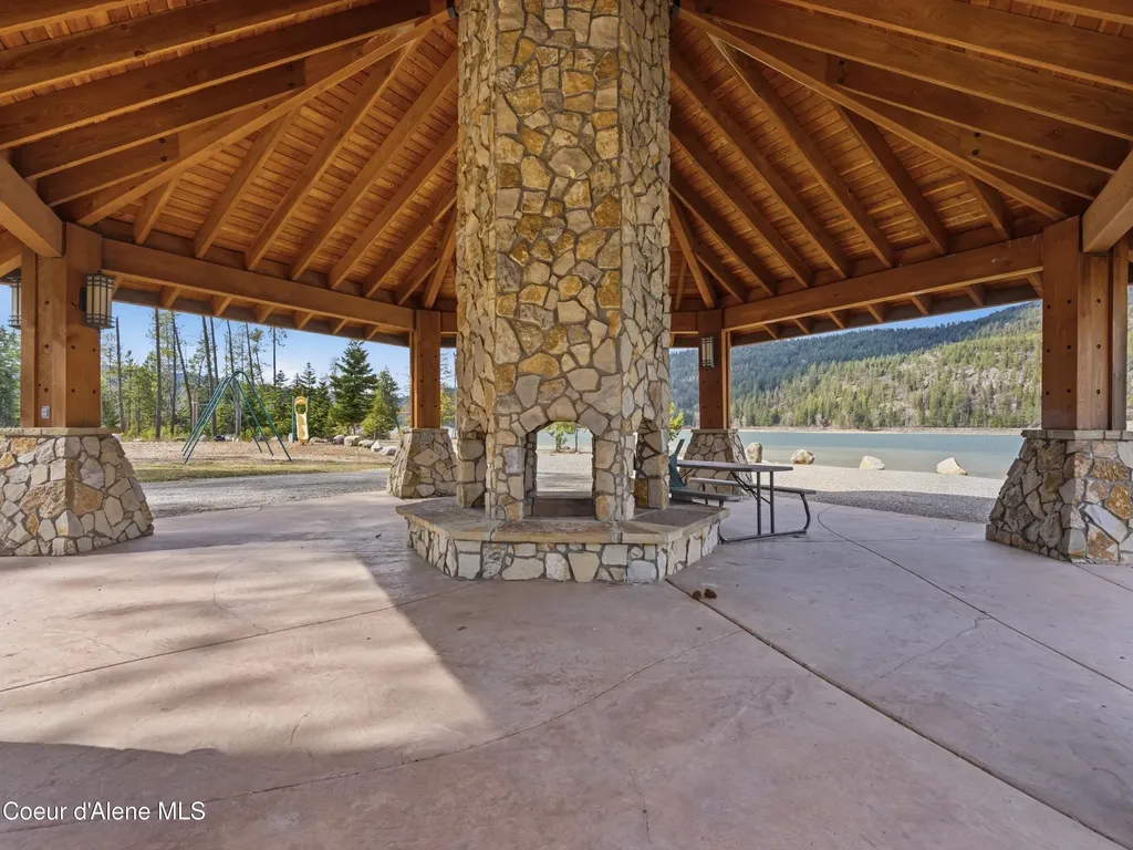 85 Camas Drive Priest River ID 83856