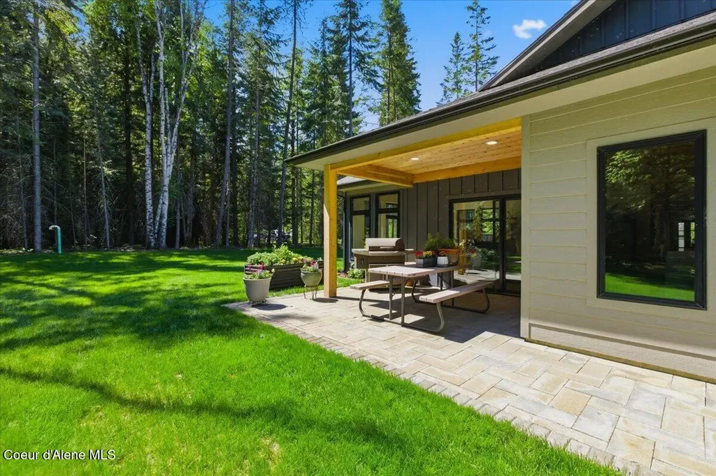 85 Camas Drive Priest River ID 83856