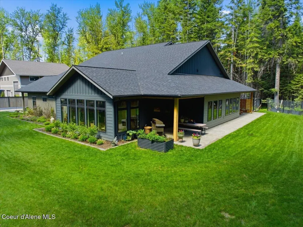 85 Camas Drive Priest River ID 83856