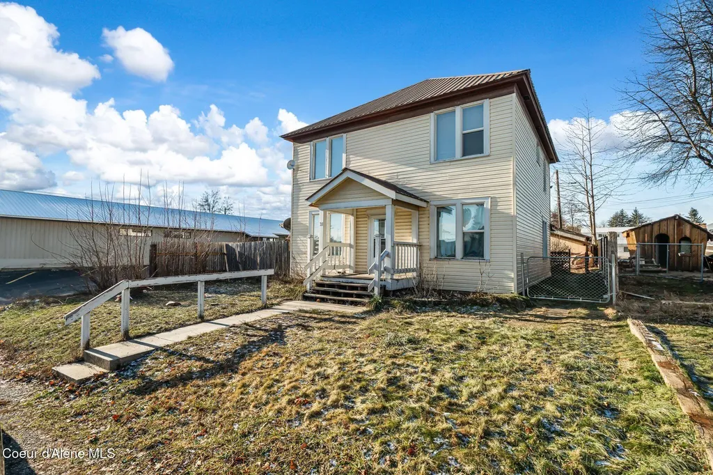 34 Church Street Priest River ID 83856