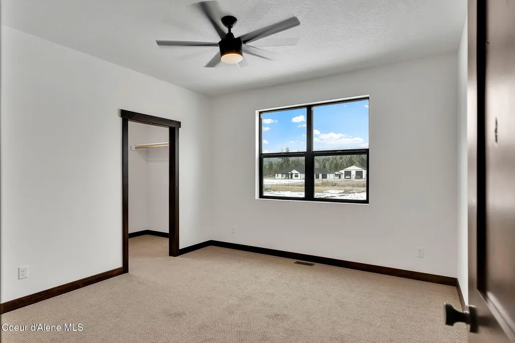 969 Flying Geese Way Blanchard ID 83804