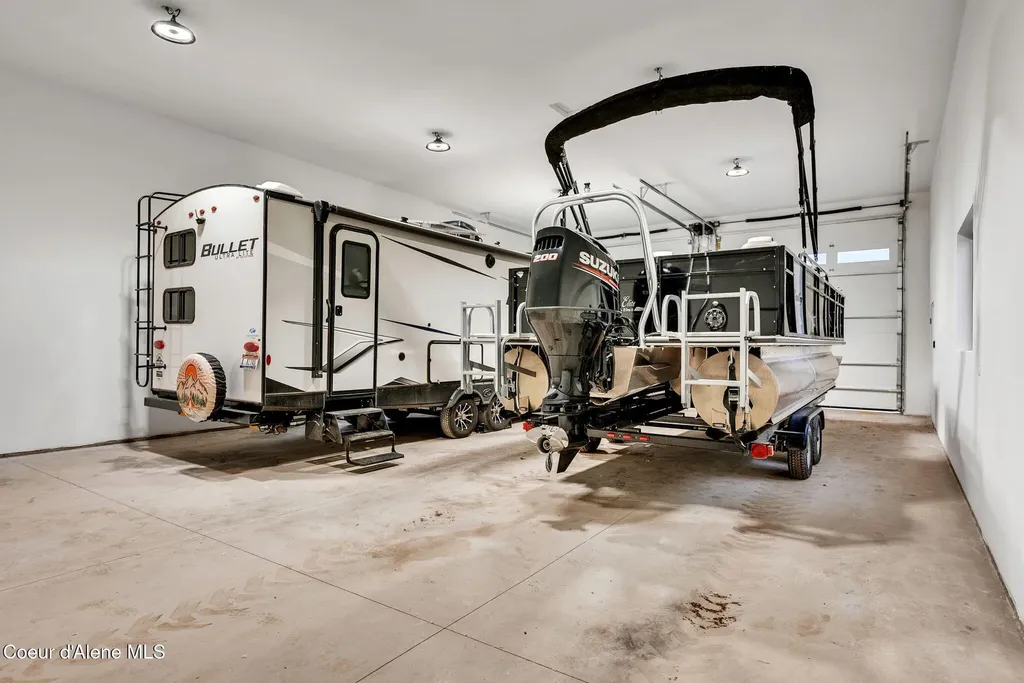 969 Flying Geese Way Blanchard ID 83804