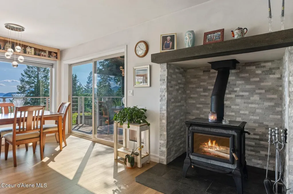 311 School Road Hope ID 83836