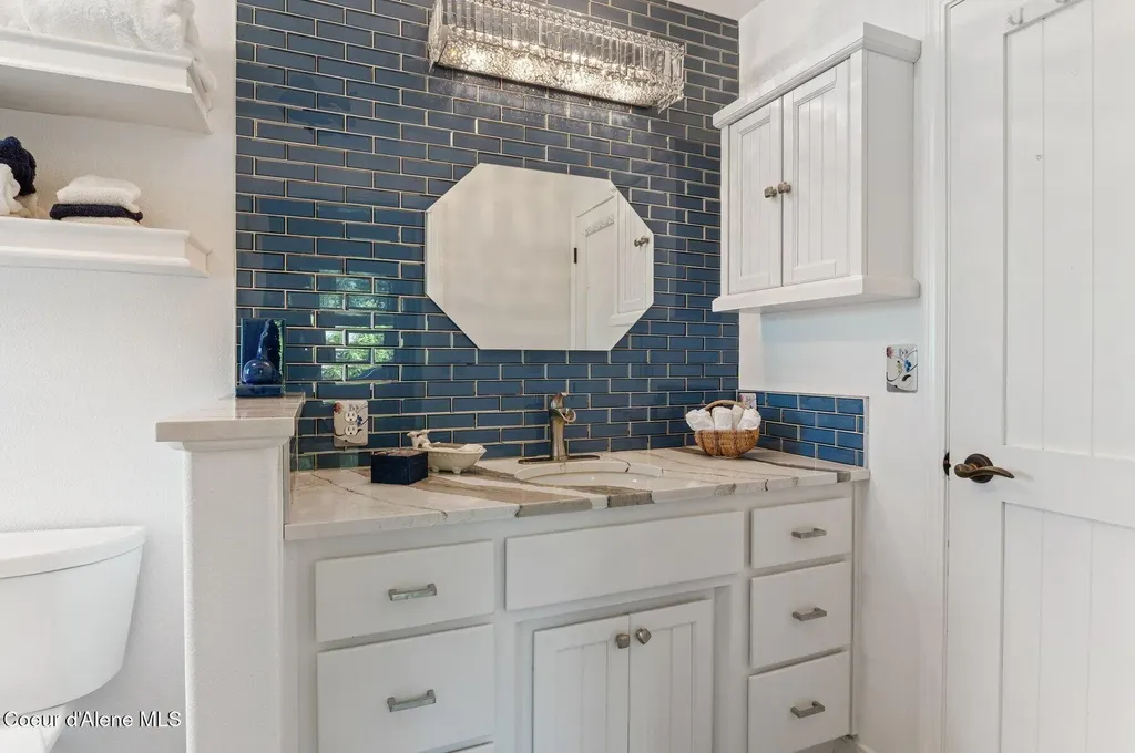 311 School Road Hope ID 83836