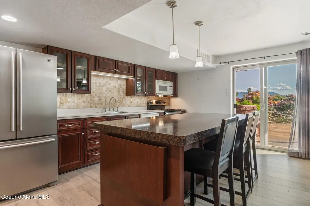 311 School Road Hope ID 83836