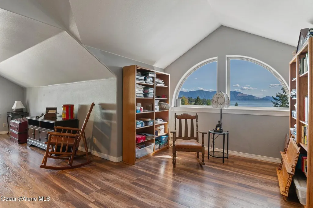 311 School Road Hope ID 83836