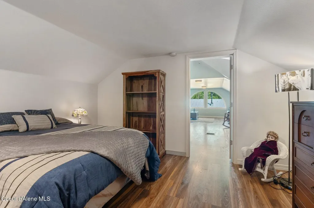 311 School Road Hope ID 83836