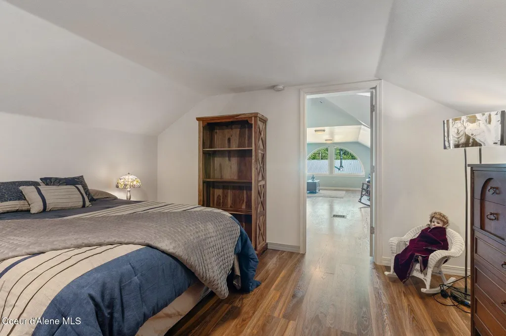 311 School Road Hope ID 83836