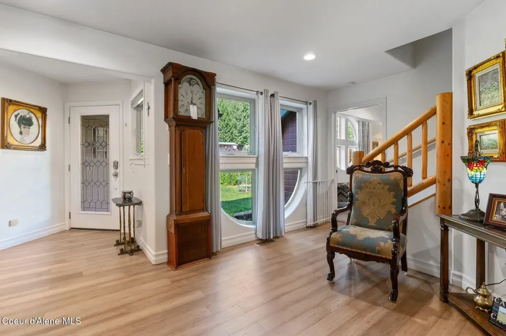311 School Road Hope ID 83836