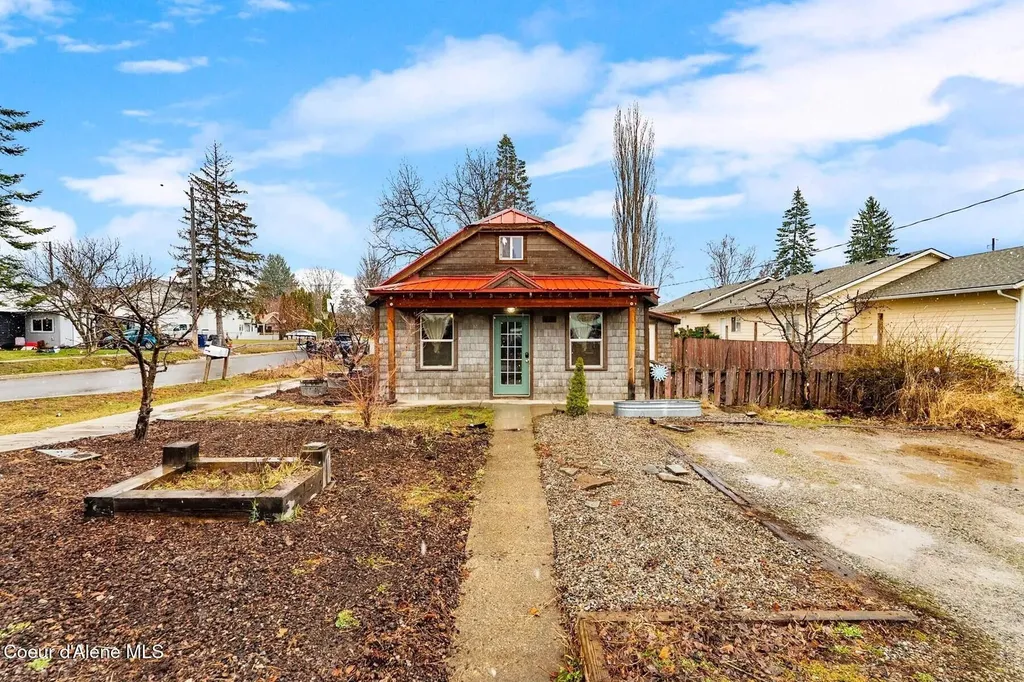 1224 Larch Street Sandpoint ID 83864