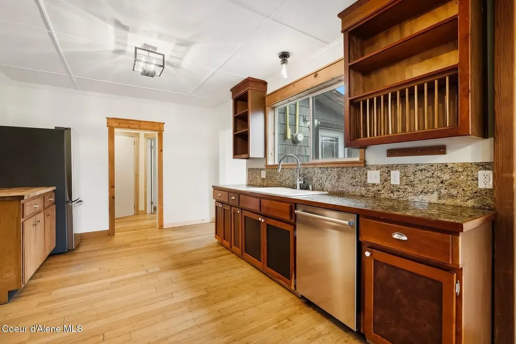 1224 Larch Street Sandpoint ID 83864