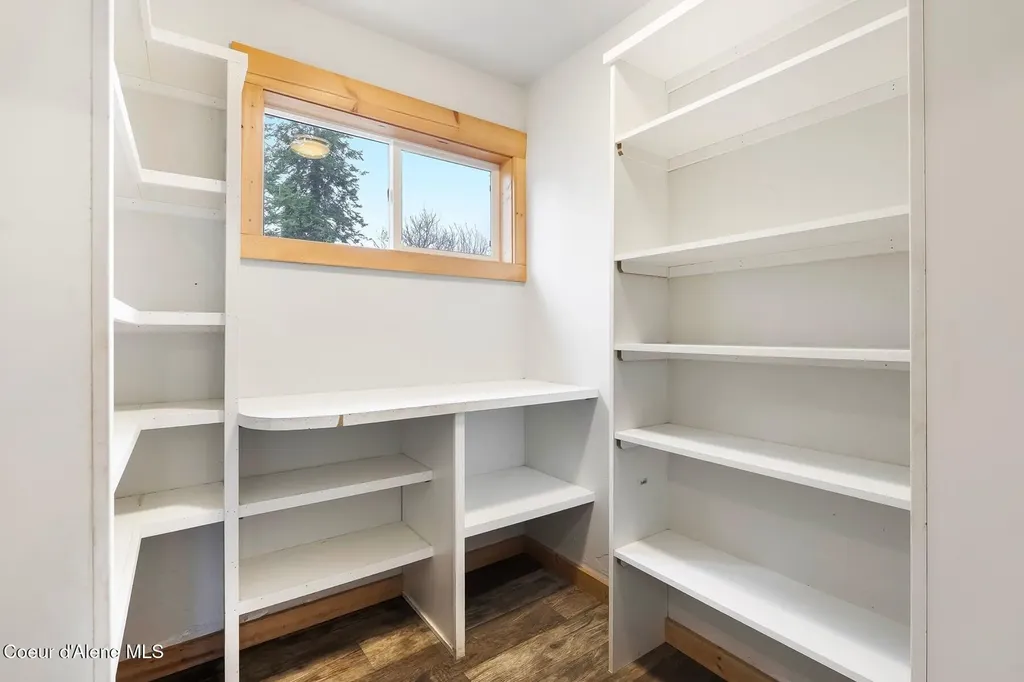 1224 Larch Street Sandpoint ID 83864
