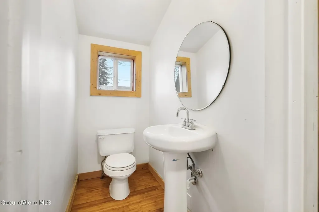 1224 Larch Street Sandpoint ID 83864