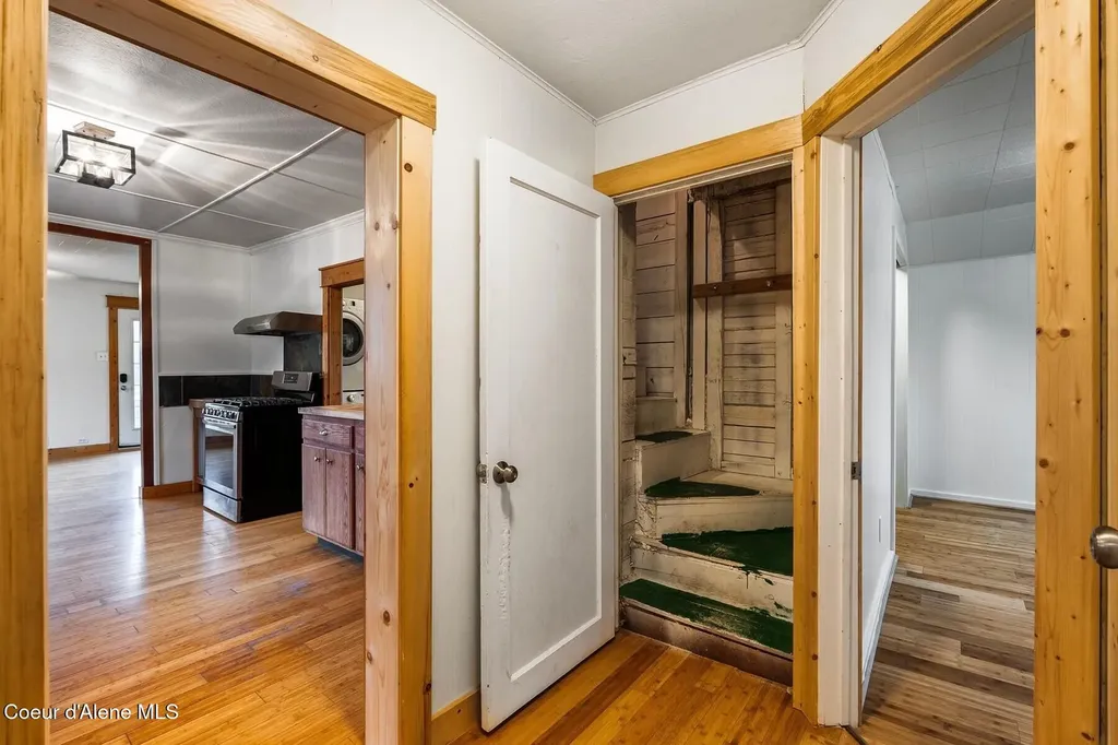 1224 Larch Street Sandpoint ID 83864