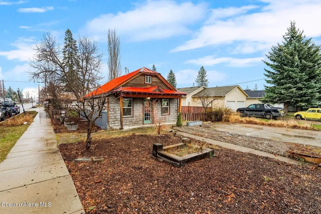 1224 Larch Street Sandpoint ID 83864