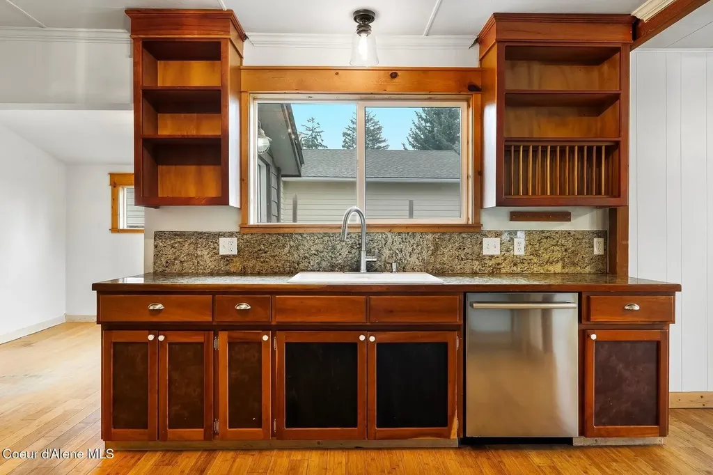 1224 Larch Street Sandpoint ID 83864