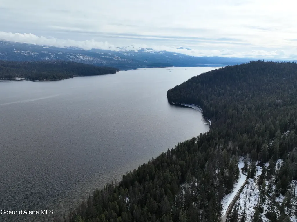 Lot 5 Cougar Gulch Nordman ID 83848