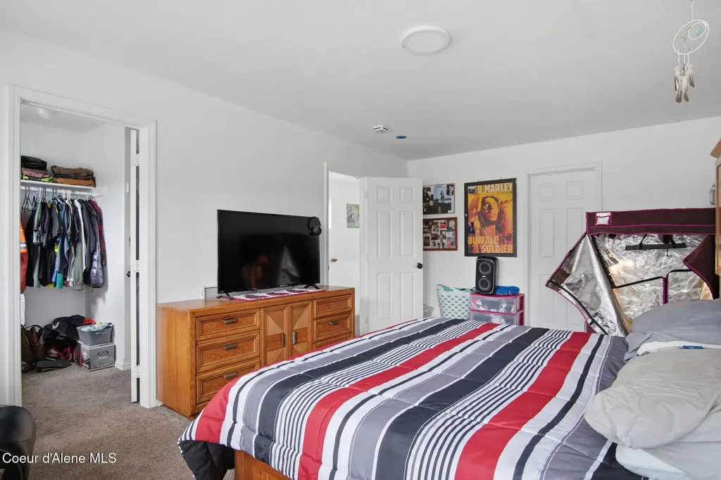 1216 Alder Street Sandpoint ID 83864