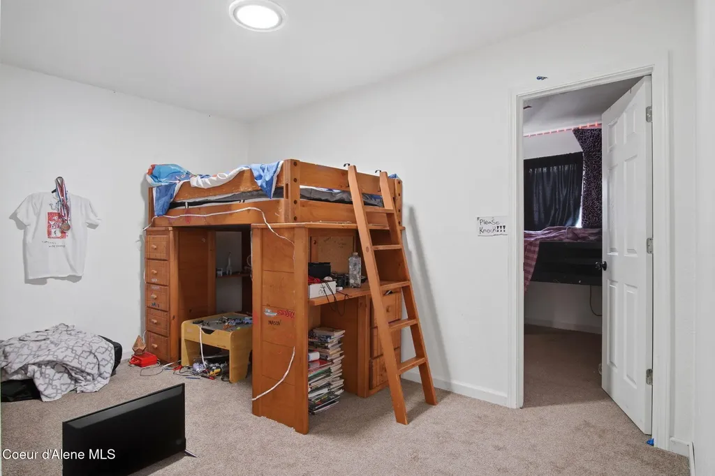 1216 Alder Street Sandpoint ID 83864