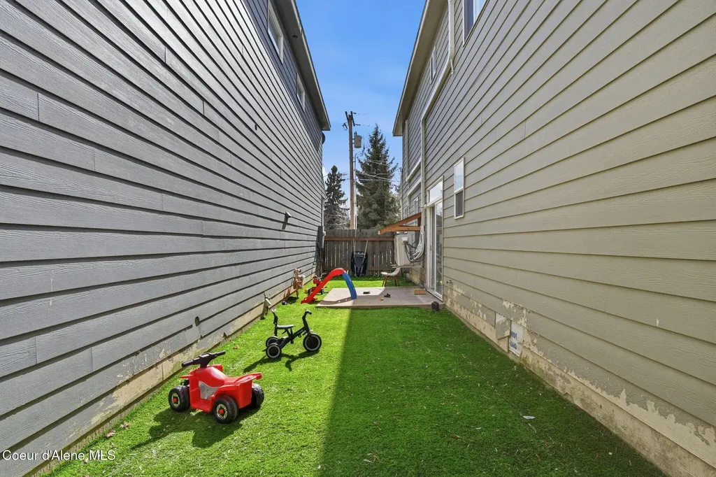 1216 Alder Street Sandpoint ID 83864