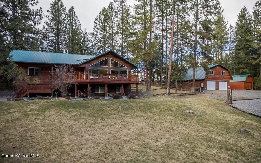 493 Rim Drive Moyie Springs ID 83845