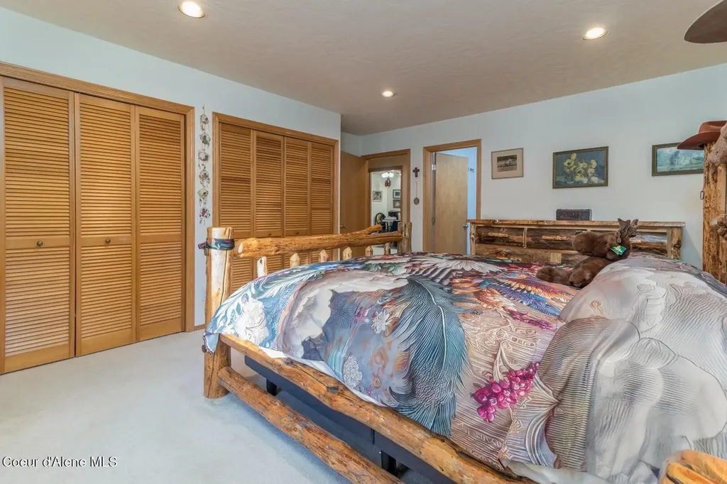 493 Rim Drive Moyie Springs ID 83845