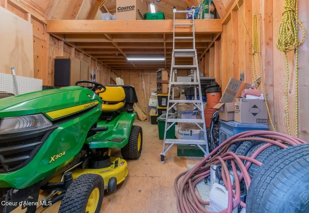 493 Rim Drive Moyie Springs ID 83845