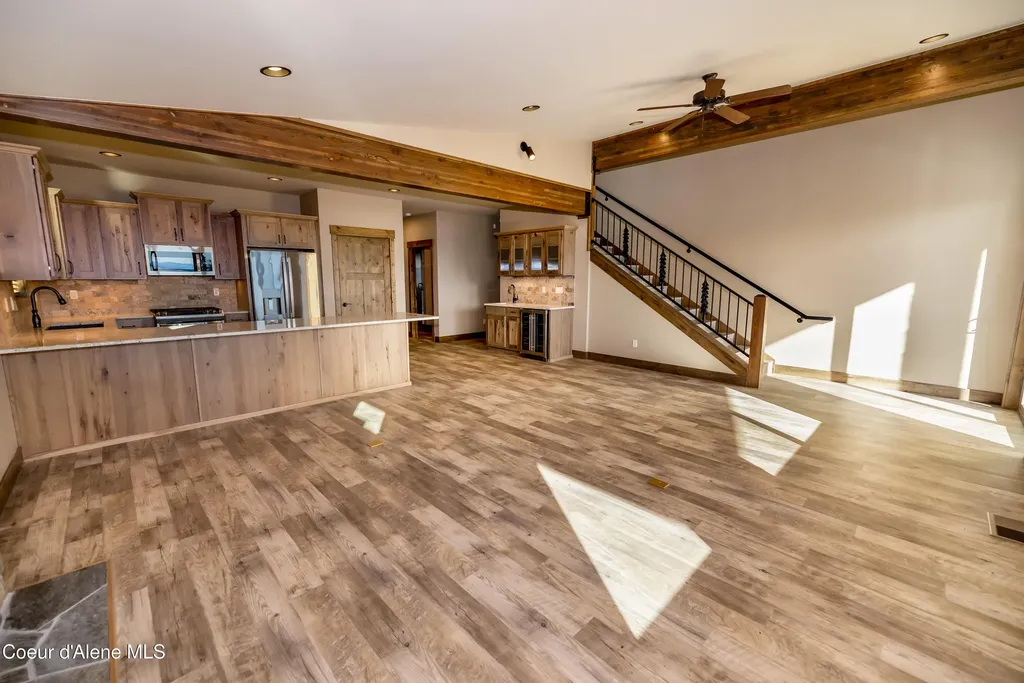 102 Palouse Drive Nordman ID 83848