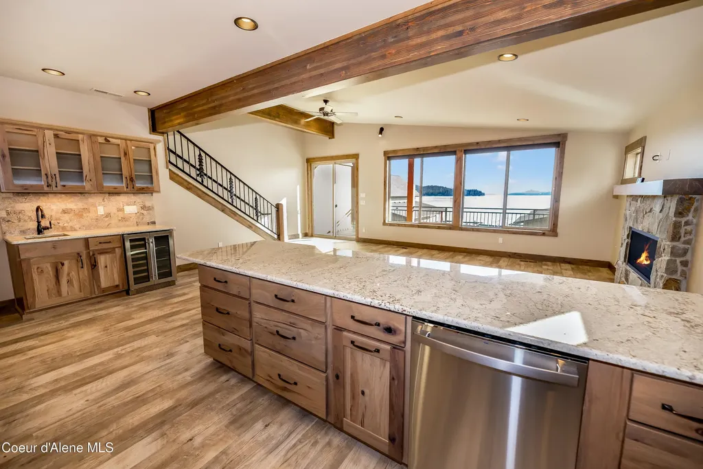 102 Palouse Drive Nordman ID 83848