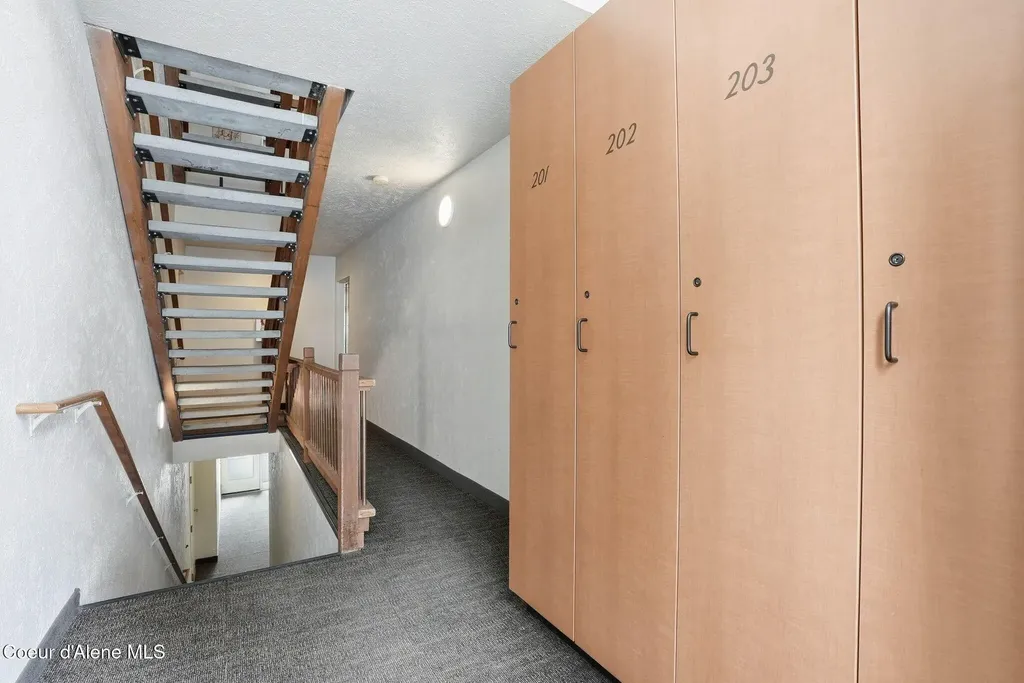 22 Chapel Court, Unit 201 Sandpoint ID 83864