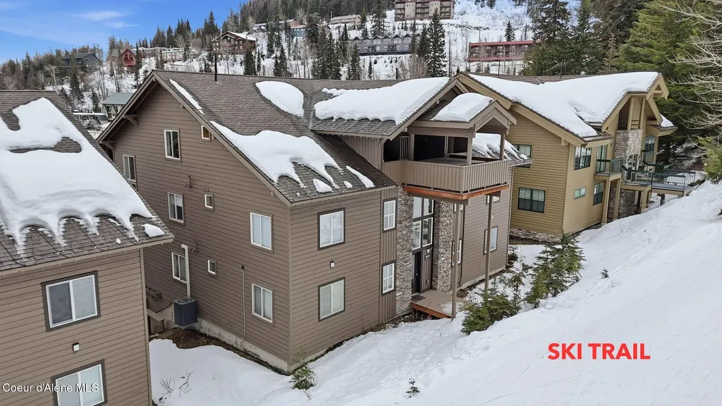 22 Chapel Court, Unit 201 Sandpoint ID 83864