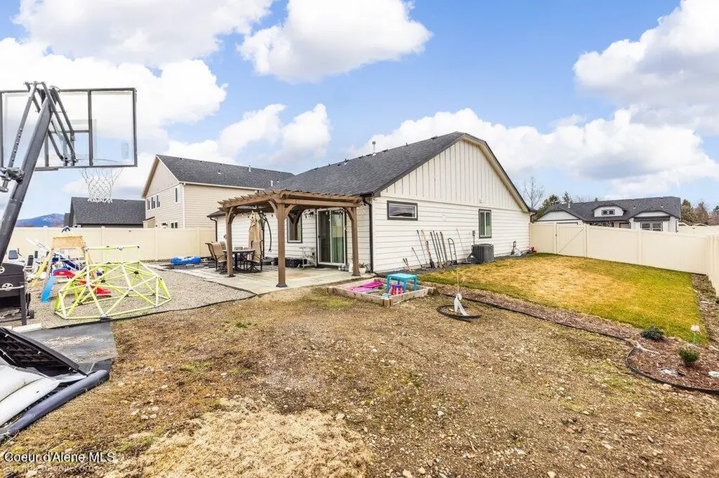 1447 N Mongeau Street Post Falls ID 83854