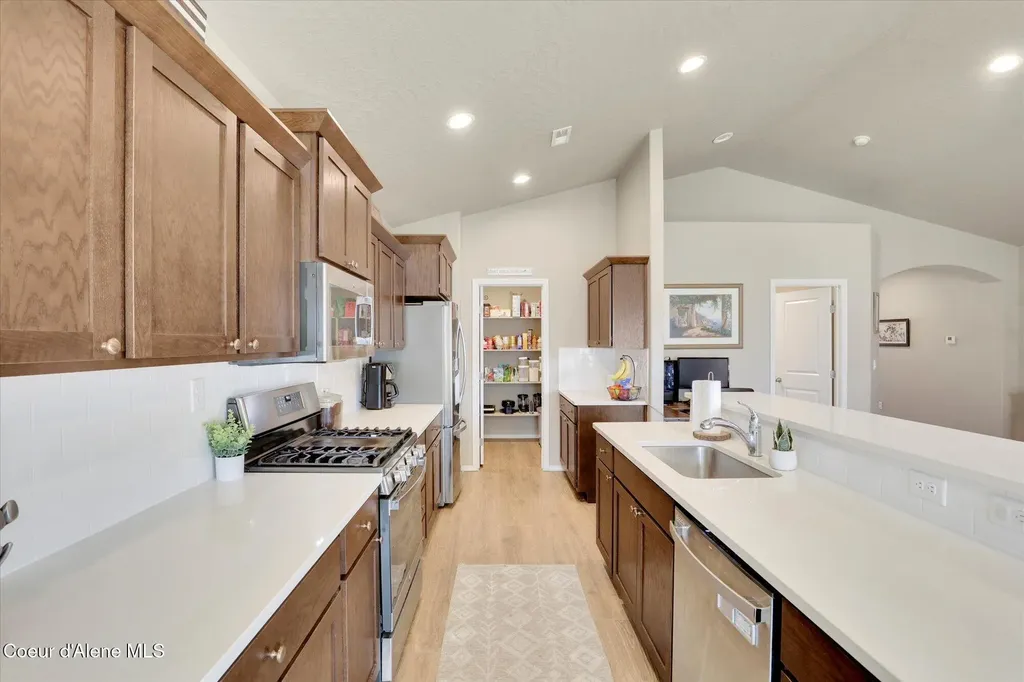 5994 W Alliance Street Rathdrum ID 83858