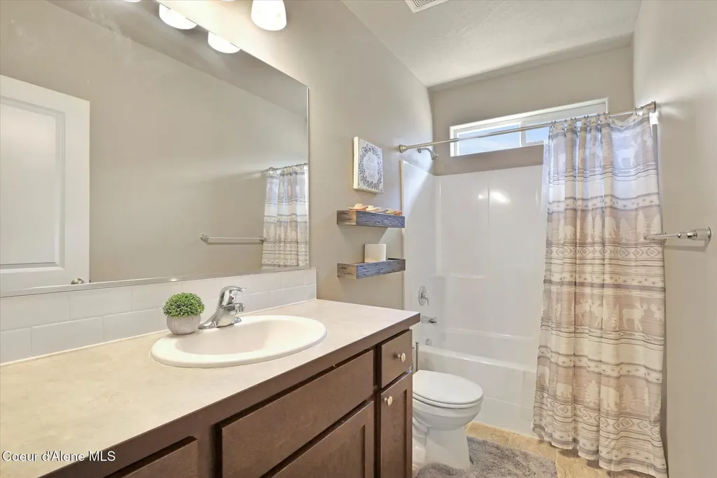 5994 W Alliance Street Rathdrum ID 83858
