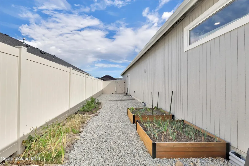 5994 W Alliance Street Rathdrum ID 83858