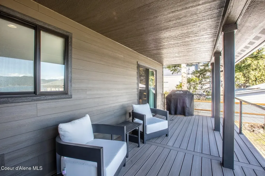 475 Campbell Point Road Laclede ID 83841