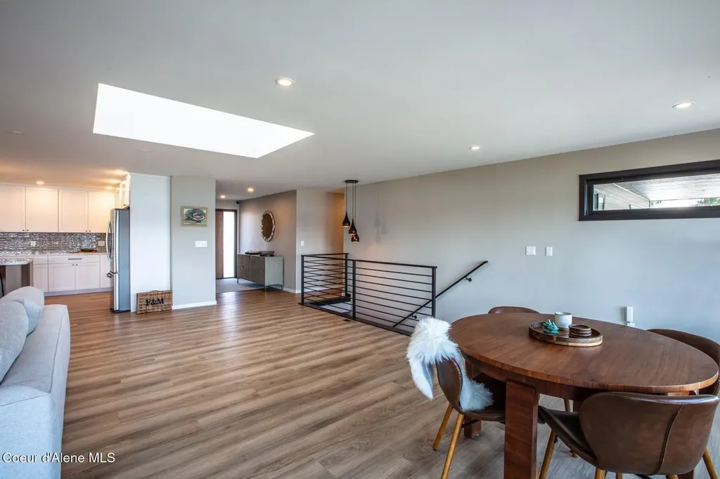 475 Campbell Point Road Laclede ID 83841