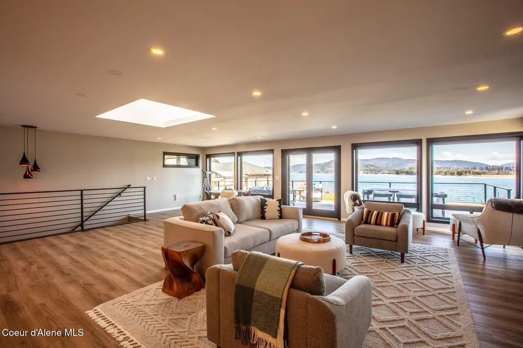 475 Campbell Point Road Laclede ID 83841