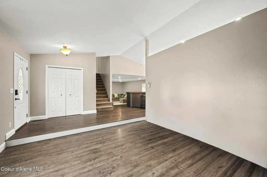 5177 E Shore Cove Post Falls ID 83854