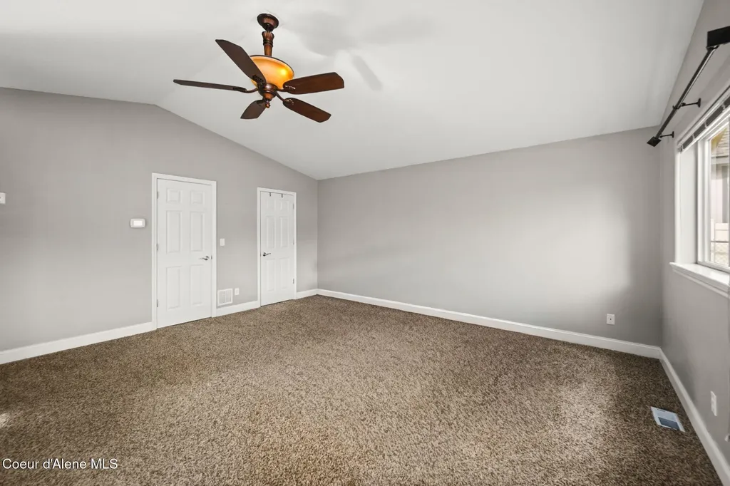 5177 E Shore Cove Post Falls ID 83854