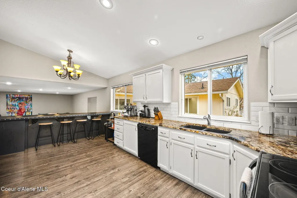5177 E Shore Cove Post Falls ID 83854