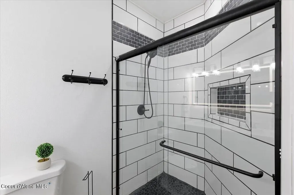 755 A Street Plummer ID 83851