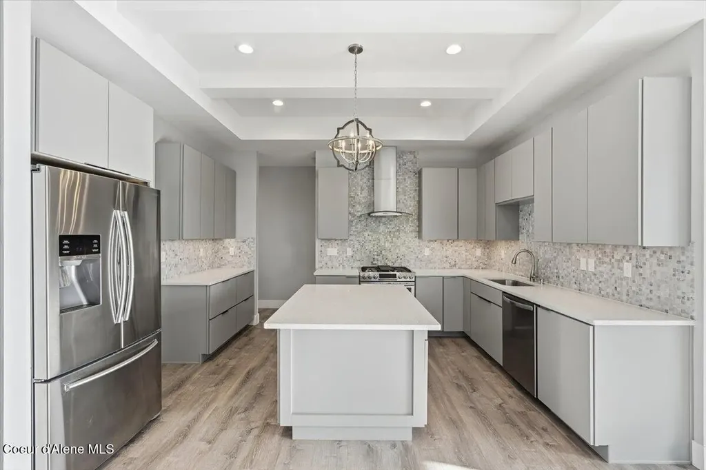 3294 W Giovanni Lane Hayden ID 83835