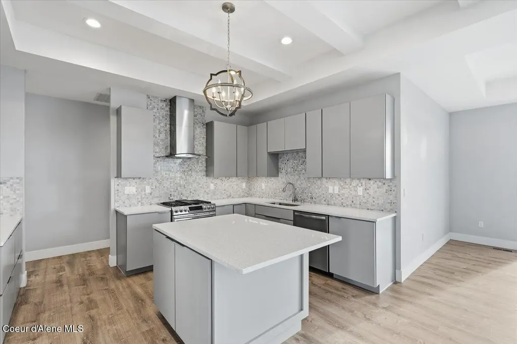 3294 W Giovanni Lane Hayden ID 83835