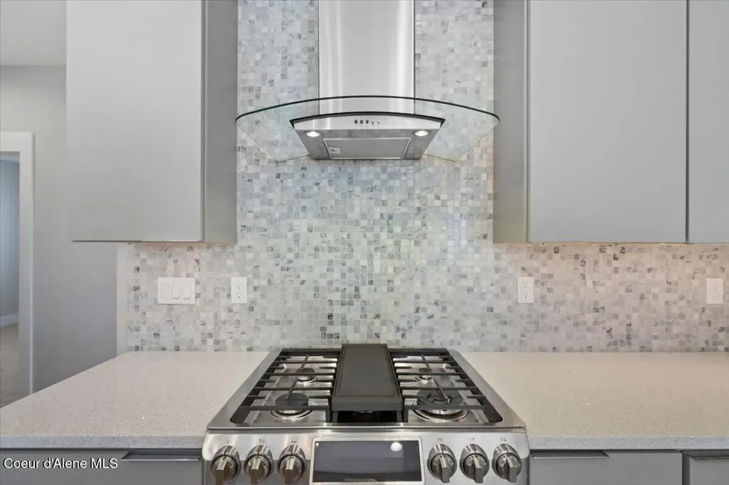 3294 W Giovanni Lane Hayden ID 83835