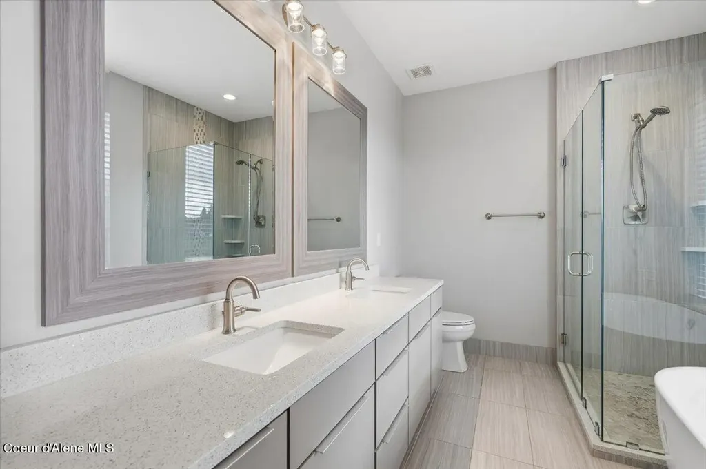 3294 W Giovanni Lane Hayden ID 83835