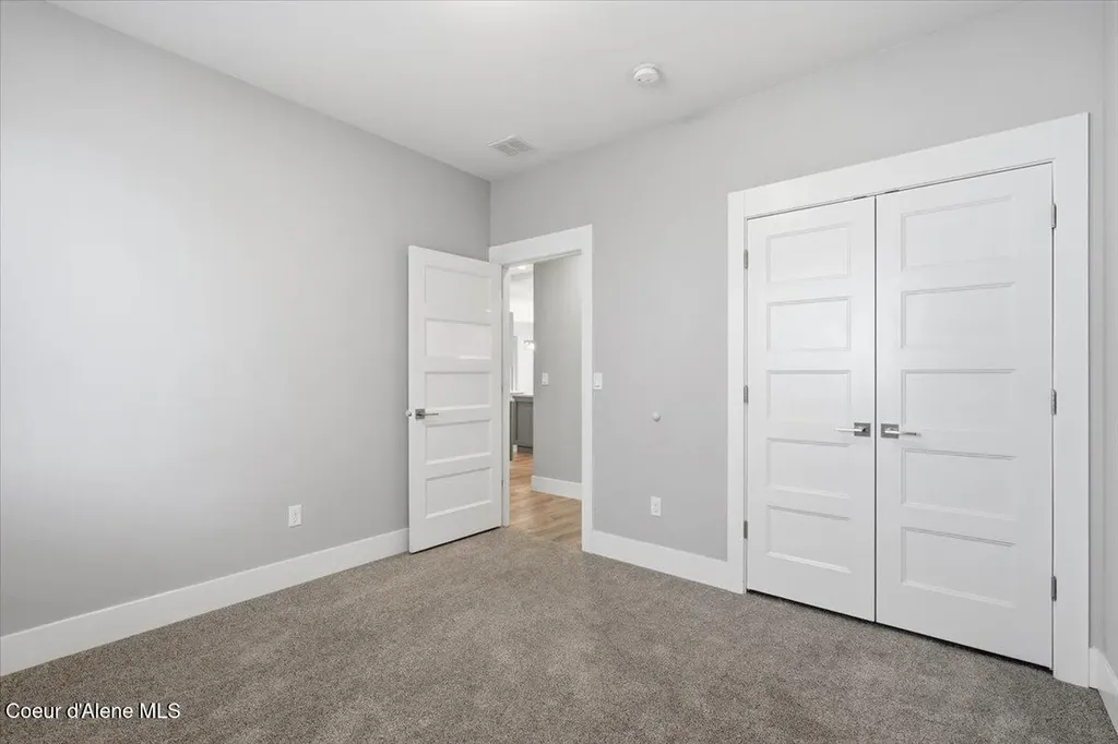 3294 W Giovanni Lane Hayden ID 83835