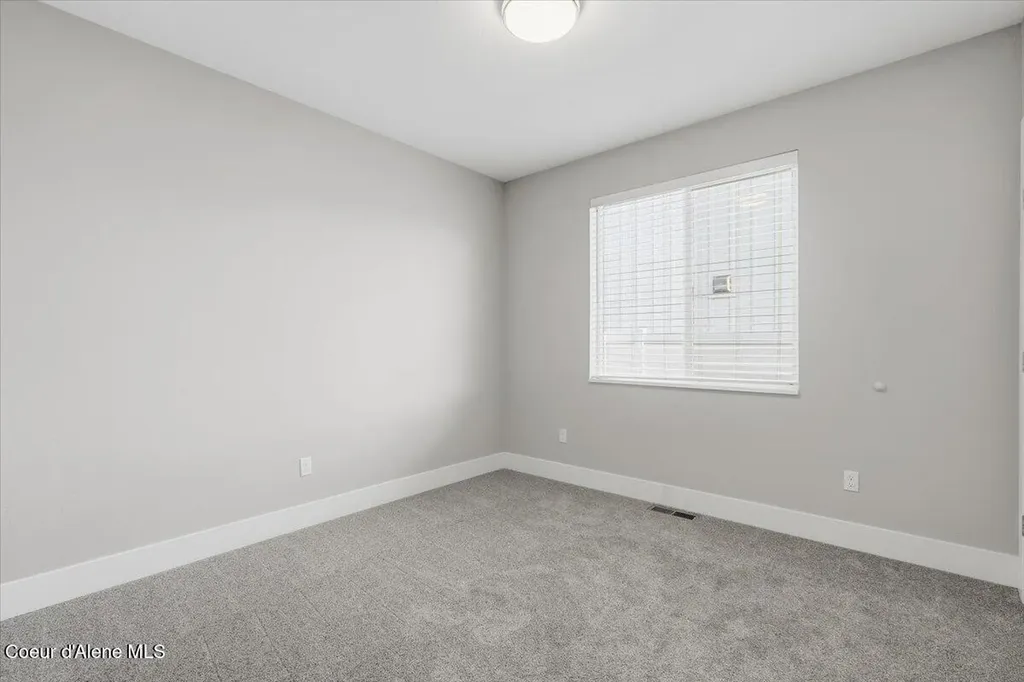 3294 W Giovanni Lane Hayden ID 83835