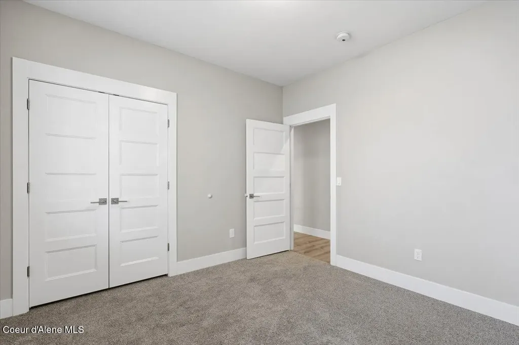 3294 W Giovanni Lane Hayden ID 83835