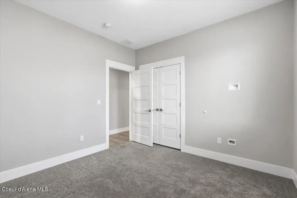 3294 W Giovanni Lane Hayden ID 83835
